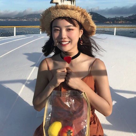 微信长发小清新女生头像