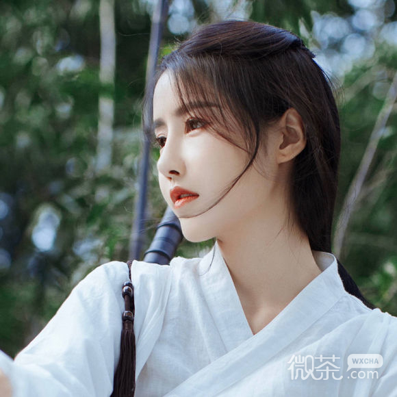 清新文艺性感时尚女生头像