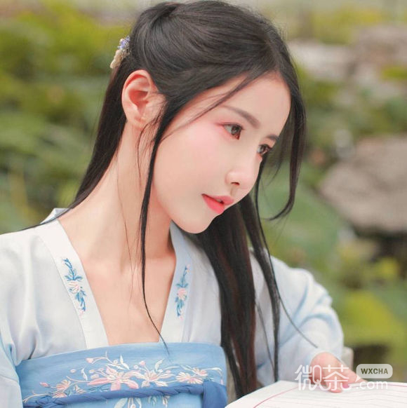 清新文艺性感时尚女生头像