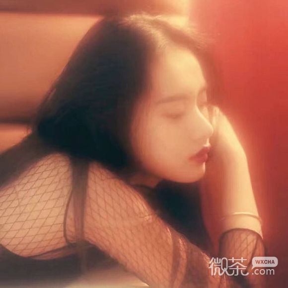 清新文艺性感时尚女生头像