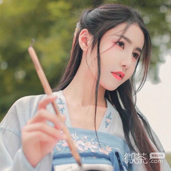 清新文艺性感时尚女生头像