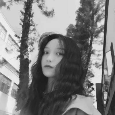 丧系黑白风格的微信伤感女生头像