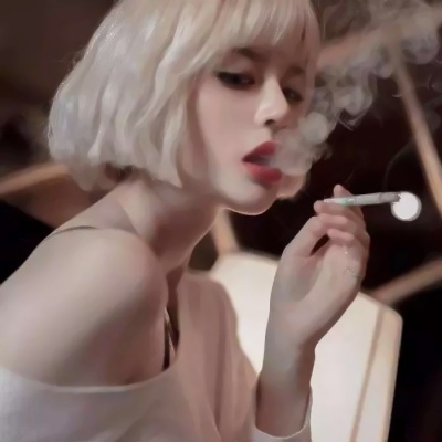 超酷超帅气的微信非主流女生头像