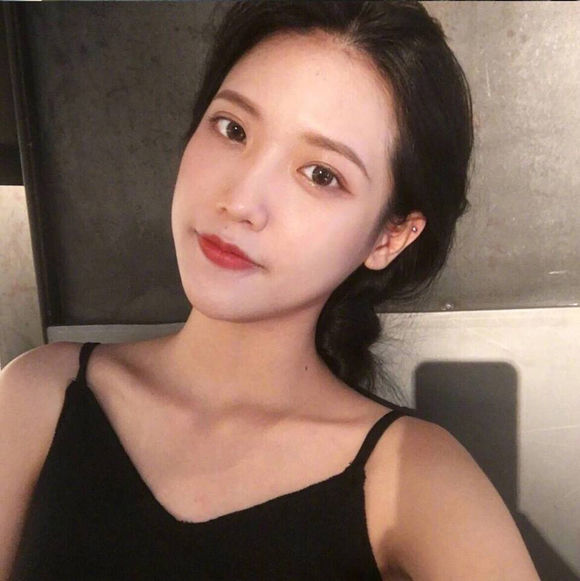 唯美高颜值时尚女生头像