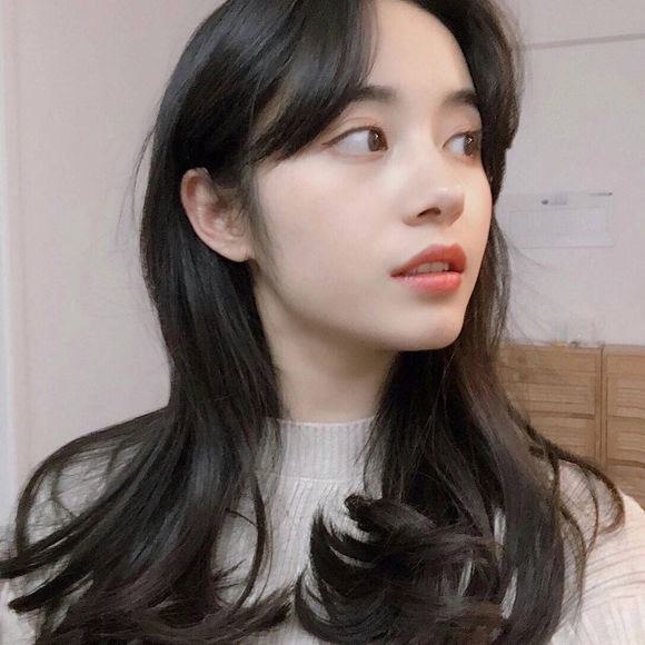 潮流森系文艺女生头像