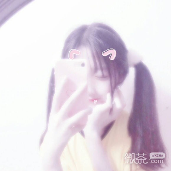 洒脱性感时尚女生头像