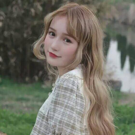 潮流森系文艺女生头像