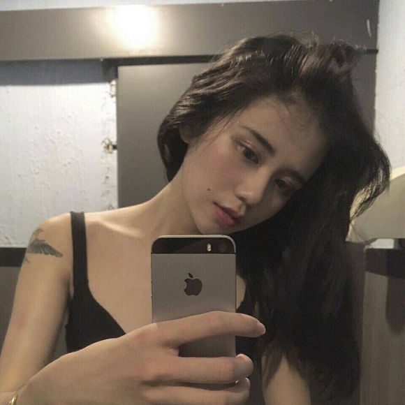 唯美高颜值时尚女生头像