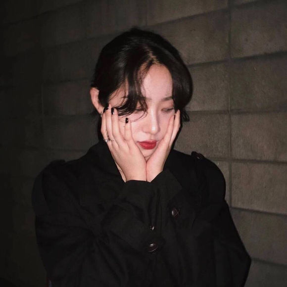 唯美高颜值时尚女生头像