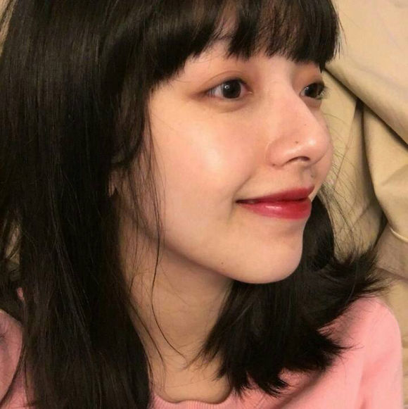 潮流森系文艺女生头像