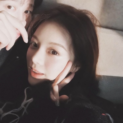 好看颜值高的微信情侣头像