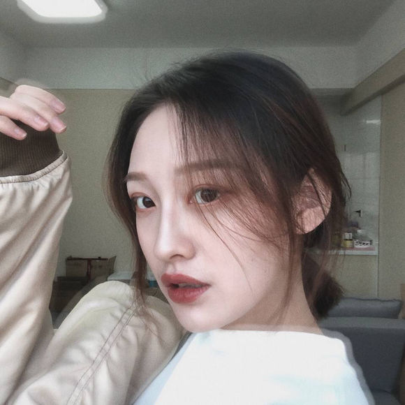 可爱清新时尚女生头像