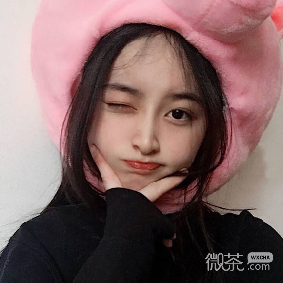 微信冷酷好看女生头像