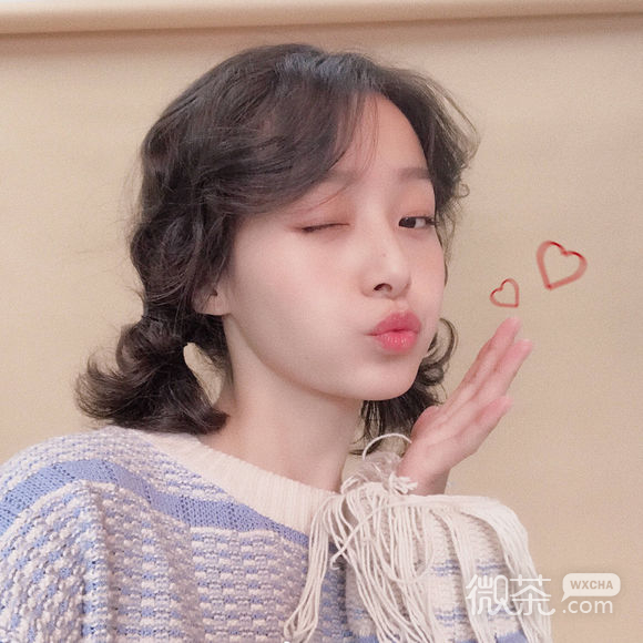 微信冷酷好看女生头像