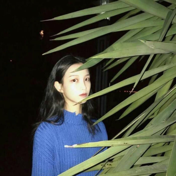 微信文艺性感潮流女生头像