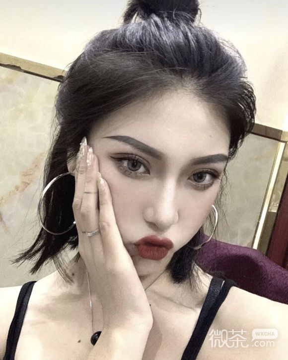 非主流时尚性感女生头像
