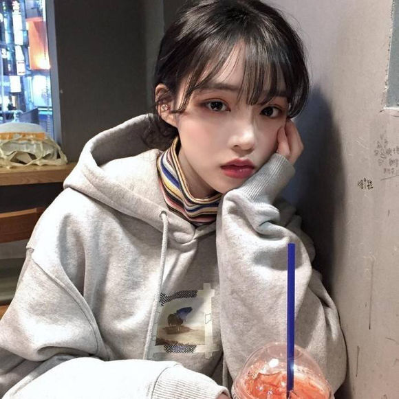 时尚清新女生头像