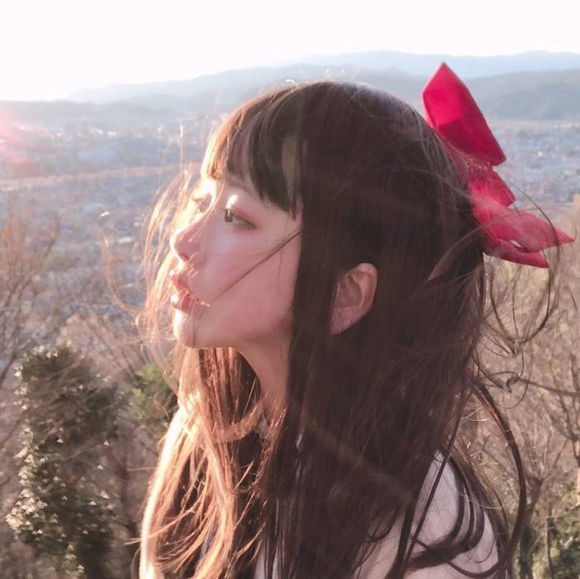 时尚清新女生头像