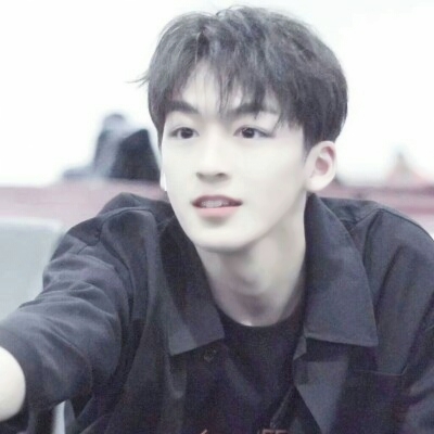 帅气好看的微信气质男生头像