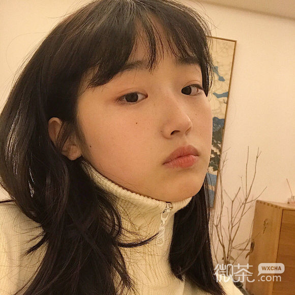 微信冷酷好看女生头像