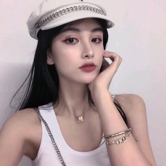 微信成熟清纯女生头像