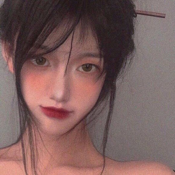 微信成熟清纯女生头像