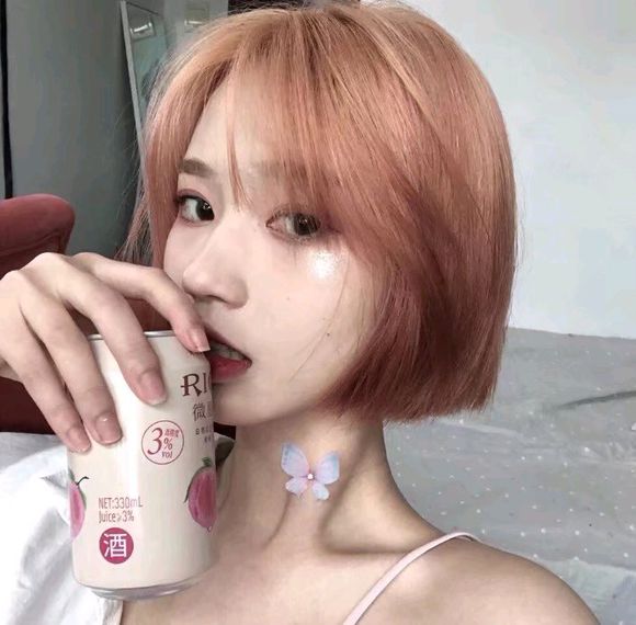 微信成熟清纯女生头像