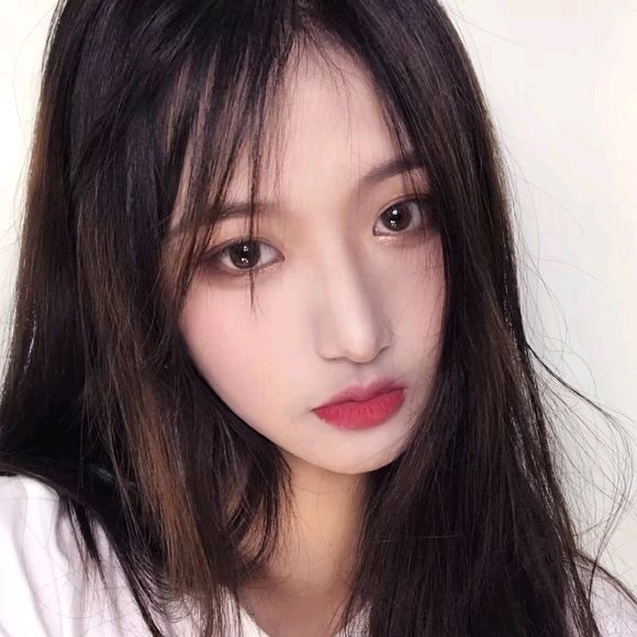 微信成熟清纯女生头像