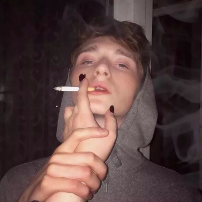 帅气高冷的微信欧美男生头像