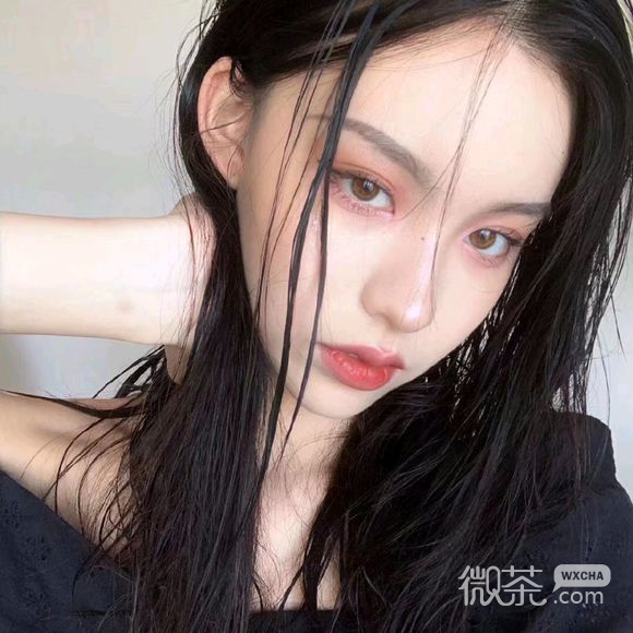 微信成熟清纯女生头像