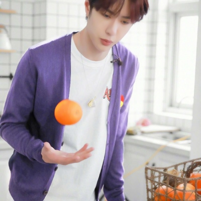 帅气男神王一博系列微信头像套图