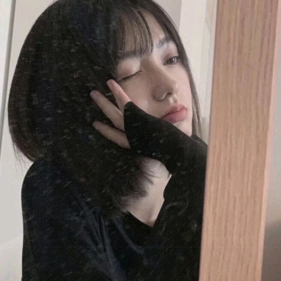 微信成熟清纯女生头像