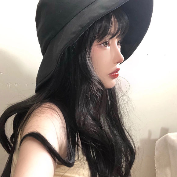 清新可爱长发女生头像