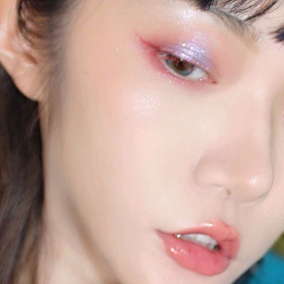 微信成熟清纯女生头像