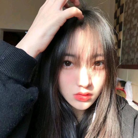 微信成熟清纯女生头像