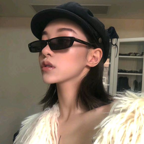 微信成熟清纯女生头像