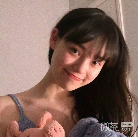 微信成熟清纯女生头像