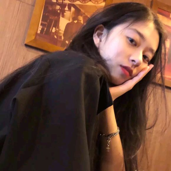 微信成熟清纯女生头像