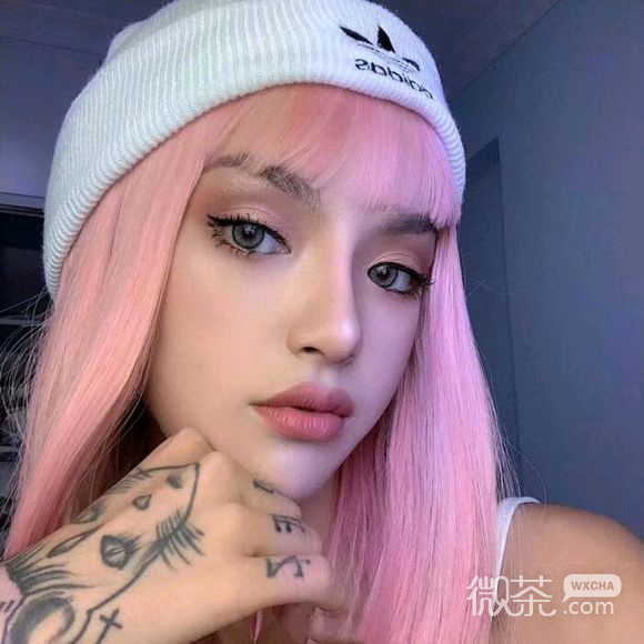 微信成熟清纯女生头像