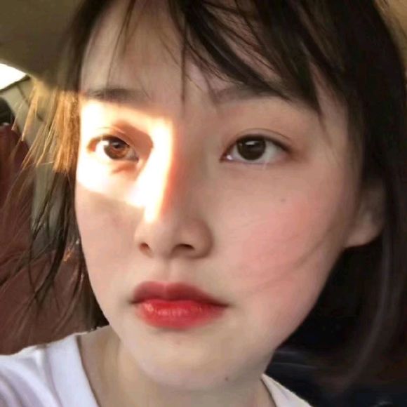 微信成熟清纯女生头像