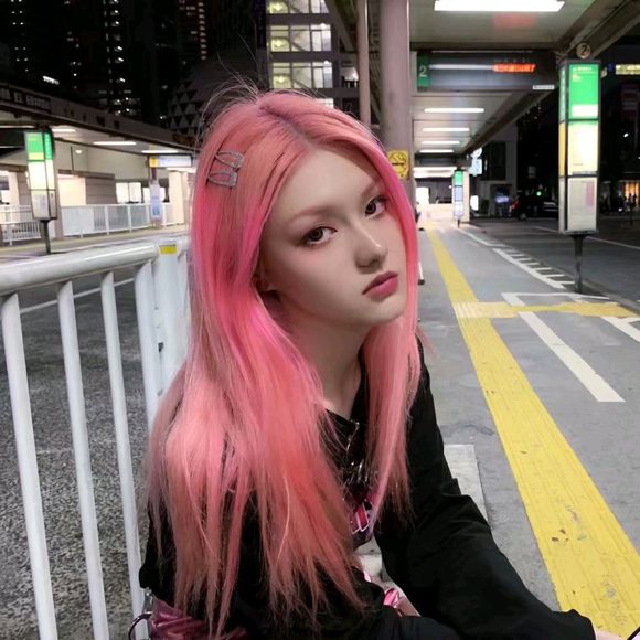 微信成熟清纯女生头像