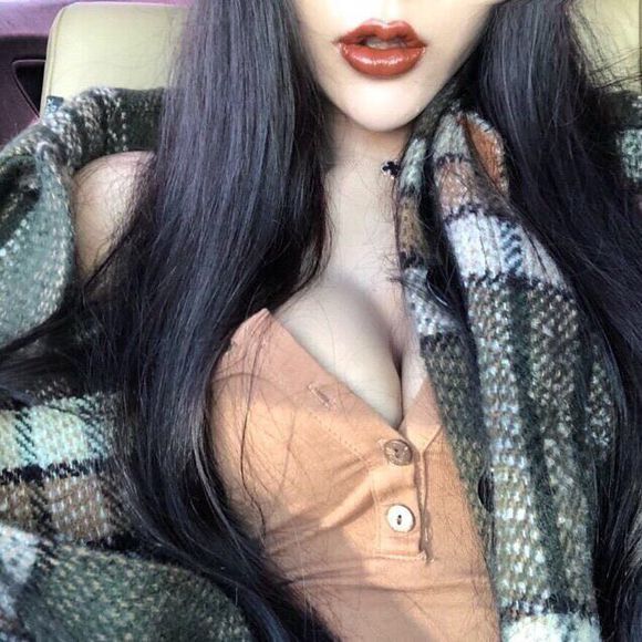 微信小清新干练时尚女生头像