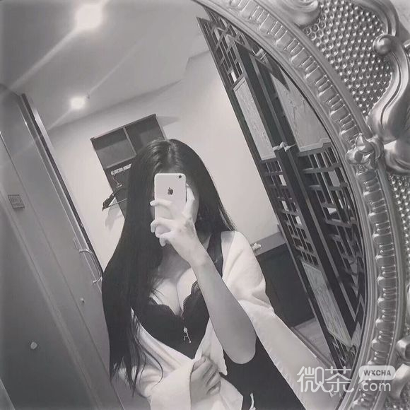 微信小清新干练时尚女生头像