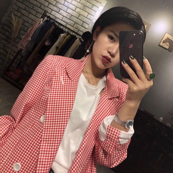 微信小清新干练时尚女生头像