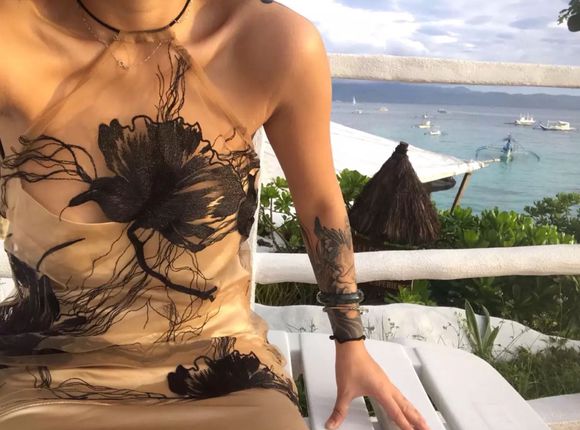 微信小清新干练时尚女生头像