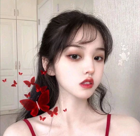 微信小清新干练时尚女生头像