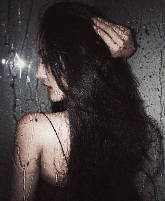 微信小清新干练时尚女生头像