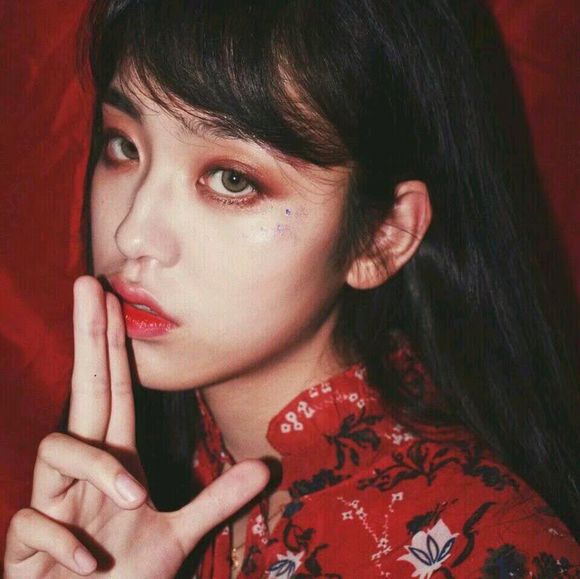 微信性感时尚女生头像