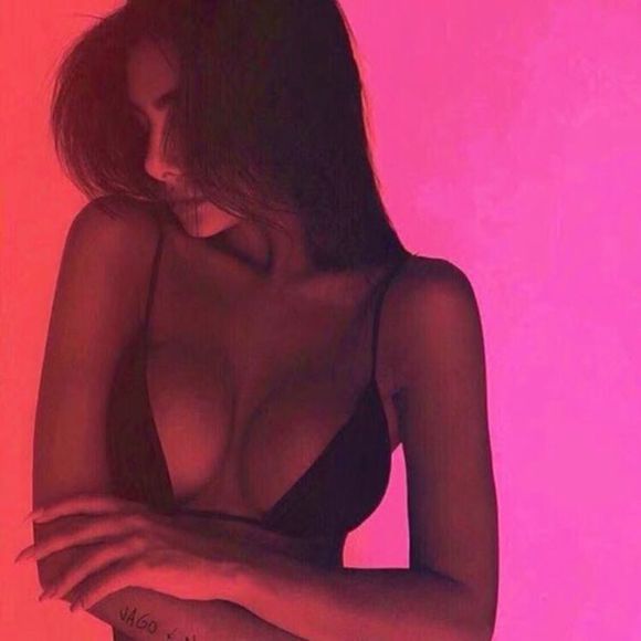 微信软妹长发女生头像