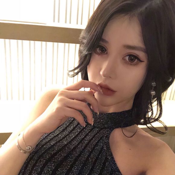 微信软妹长发女生头像